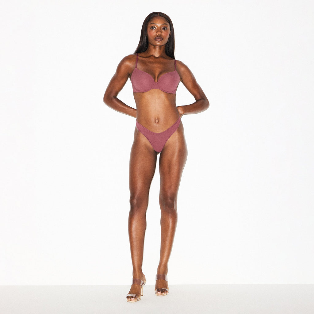 FITS EVERYBODY T-SHIRT BRA | BEET