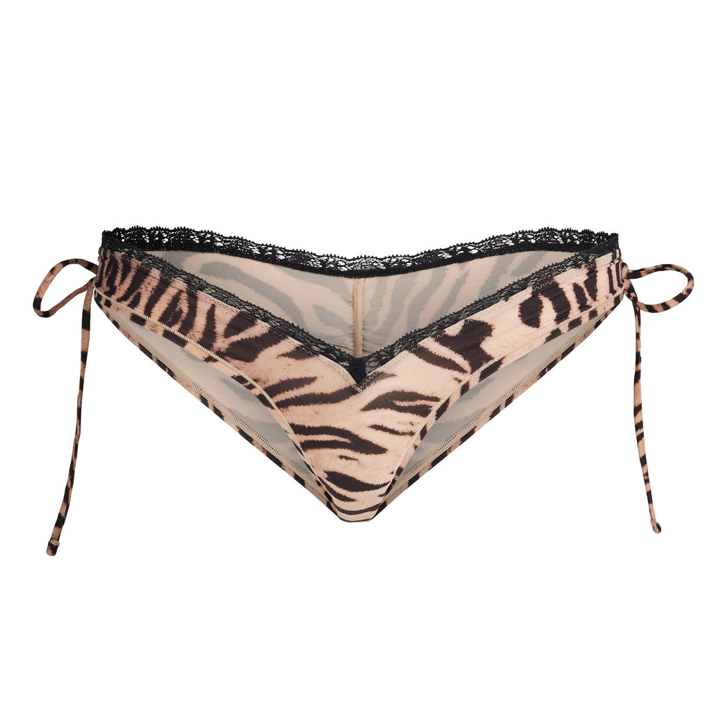 FITS EVERYBODY LACE MICRO TANGA | SAND TIGER PRINT