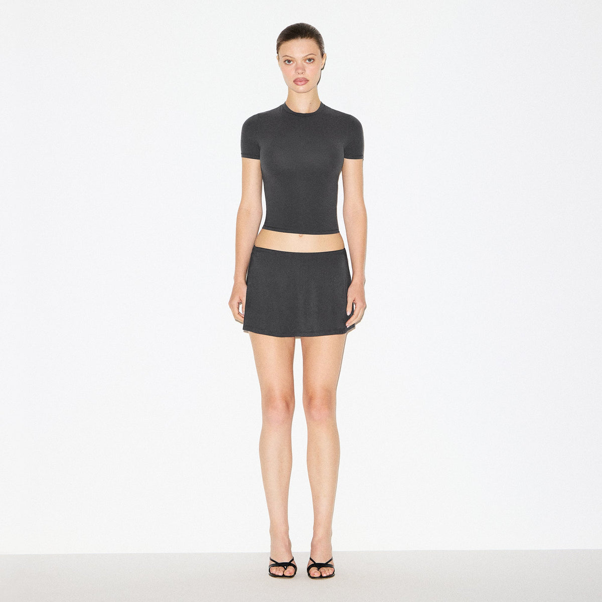 FITS EVERYBODY T-SHIRT | GRAPHITE