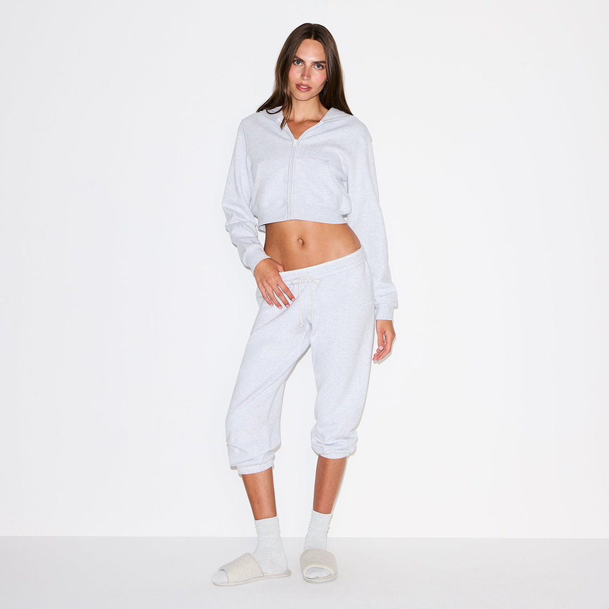 COTTON FLEECE CROPPED ZIP UP HOODIE | LIGHT HEATHER GREY